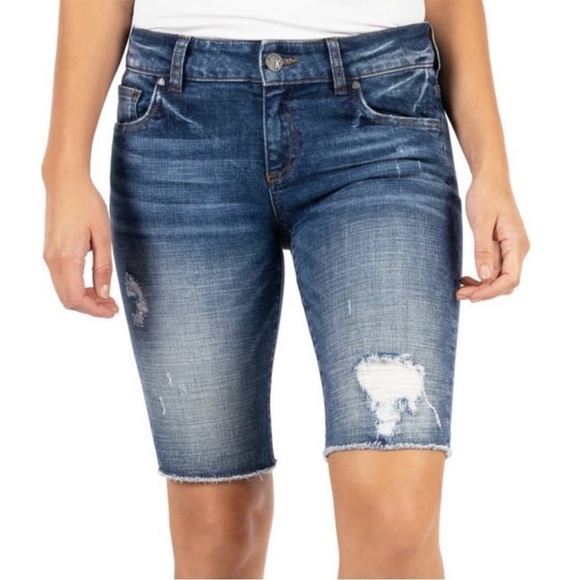 NWT Kut From The Kloth Sophie Distressed Denim Bermuda Shorts Include Wash - Picture 3 of 9